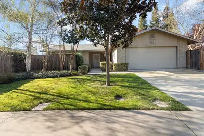 Image de Cozy Modesto Charmer: 3 bedrooms 2 baths