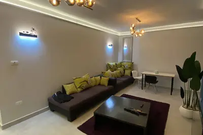 Image de Enjoy Vibes apartment which has great location 10 min to airport, Cfc mall