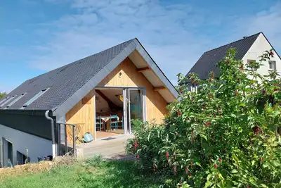 Image de Ty'Belvie - la longère en bois à énergie positive