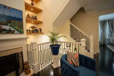Image de Luxury Townhome Minutes From Dc