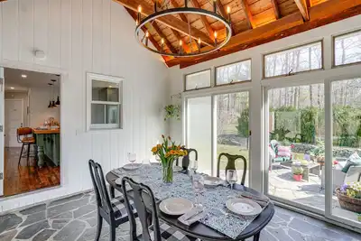 Image de Saugerties Farmhouse: Sauna & Countryside Views