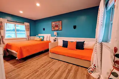 Image de Have a blast when you stay at this updated, but retro-themed, beach block studio