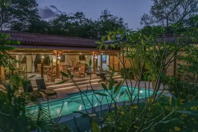 Image de Wonderful home in Gbc w/ Inf. pool 5 min to surf