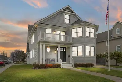 Image de ⭐️ 6 Br Belmar Beach Family Home - Walk to Beach & Lake! ⭐️