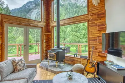 Image de Beautiful Chalet with a Picturesque View of Nason Ridge