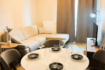Image de 180° View Apartment in the City Centre