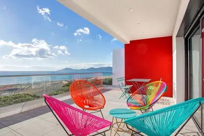 Image de Joli appartement pour 4 personnes avec climatisation, Wifi, Tv et balcon