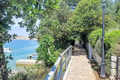 Image de Agréable appartement pour 4 personnes avec Wifi, climatisation, Tv, terrasse et parking