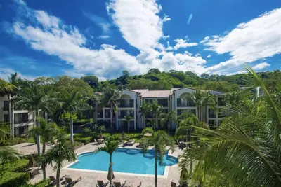 Image de Stunning and comfortable condo with pool view in Pacifico!