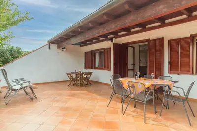 Belle maison de vacances privée avec climatisation, Tv, terrasse, animaux admis et parking