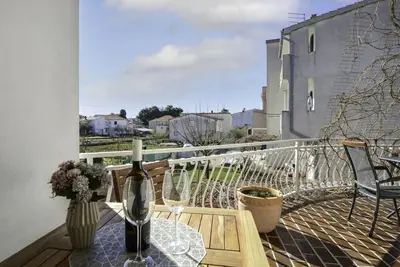 Image de Agréable appartement pour 5 personnes avec Wifi, climatisation, Tv, terrasse et parking