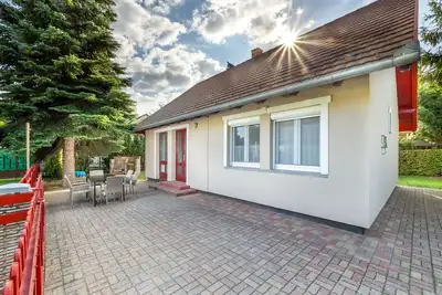 Image de Magnifique maison de vacances privée pour 6 personnes avec Tv, terrasse et parking