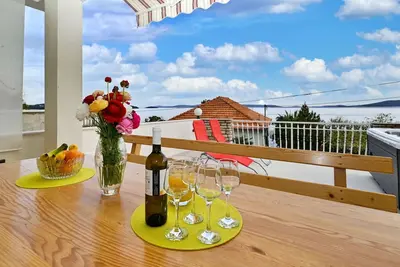 Image de Confortable appartement pour 6 personnes avec Wifi, climatisation, Tv, terrasse et parking