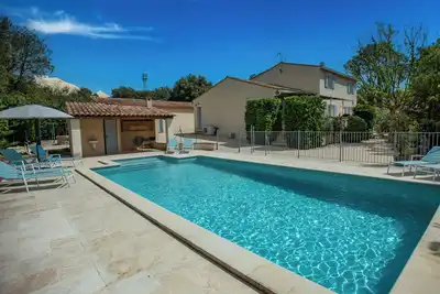 Image de Villa avec climatisation et piscine privée