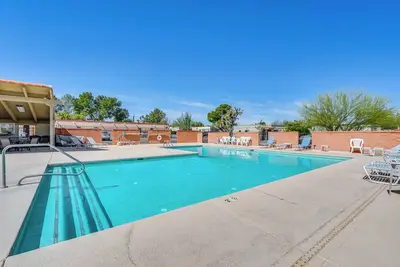 Image de Charming Green Valley Townhome w/ Community Pool!