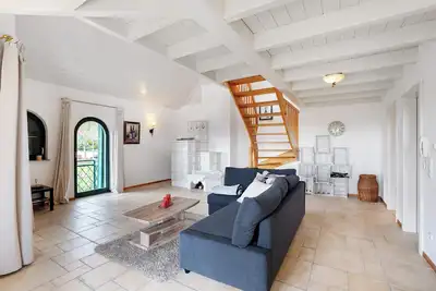 Image de Appartement 'Ferienwohnung Weingut Löwenthal' avec vue sur les montagnes, balcon et Wi-Fi