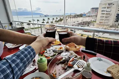 Image de Overlooking the Sazan island & the beautiful coast, in the heart of Lungomare! ! !