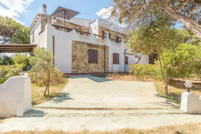 Image de Agréable appartement avec Wifi, climatisation, Tv, patio, animaux admis et parking