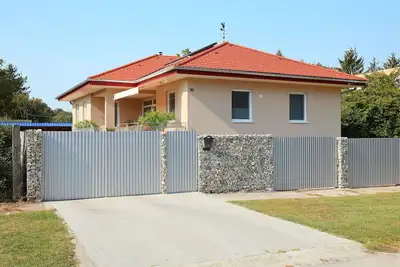Image de Agréable appartement pour 6 personnes avec bain à remous, Wifi, Tv, terrasse et parking
