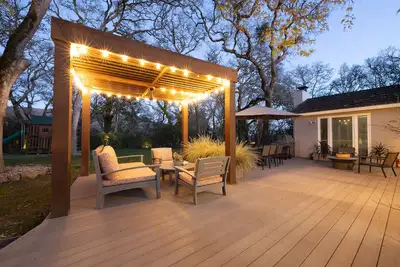 Image de Glen Ellen Estate - Pool, Hot Tub on 2 acres