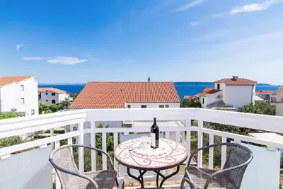 Image de Joli appartement pour 5 personnes avec climatisation, Wifi, Tv, terrasse et parking