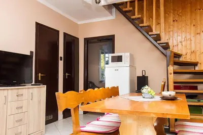 Image de Magnifique maison de vacances pour 6 personnes avec Tv, terrasse et parking