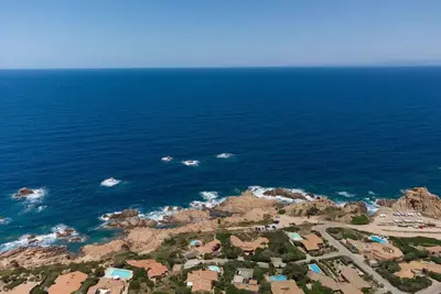 Image de Belle maison de vacances privée pour 6 personnes avec Tv, terrasse et vue panoramique