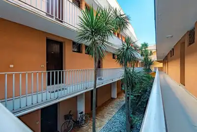 Image de Confortable appartement pour 2 personnes avec Wifi, Tv, balcon, animaux admis et parking