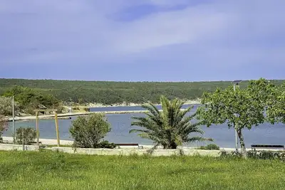 Image de Bel appartement pour 4 personnes avec climatisation, Wifi, Tv, terrasse, animaux admis et parking