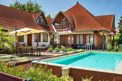 Image de Confortable appartement pour 4 personnes avec Wifi, piscine, climatisation, Tv et parking