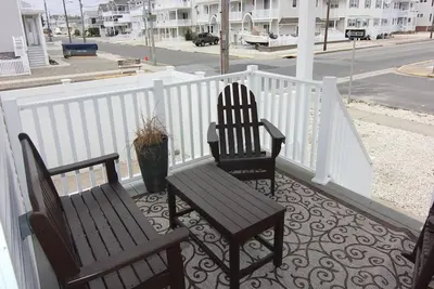 Image de 54 79th Street, Unit:West