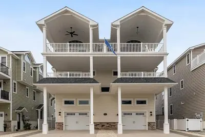 Image de 132 48th Street, Unit:East