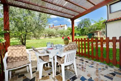 Image de Joli appartement pour 5 personnes avec Wifi, climatisation, Tv, terrasse et parking