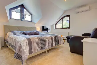 Bel appartement pour 4 personnes avec Wifi, Tv et balcon