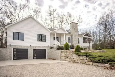 Image de Lovely House, Walk to Assn. Beach, Solo Stove, Great Kitchen