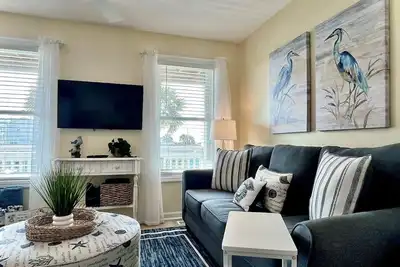 Image de Sea Coast Suites 3 | Dog Friendly | Walking Distance to Everything