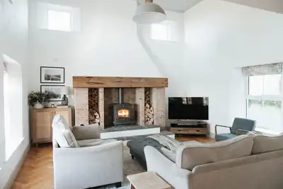 Image de Luxury Country House with hot tub - Just outside Belfast / Pet Friendly!