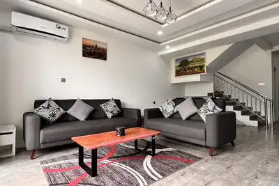 Image de Stunning 2 Bedroom Flat