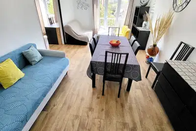 Image de Appartement T3 au calme à 600 m des plages avec Parking, Wi-Fi et équipements modernes