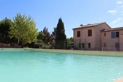 Image de Charmante maison de caractère à deux pas du centre de Quinson