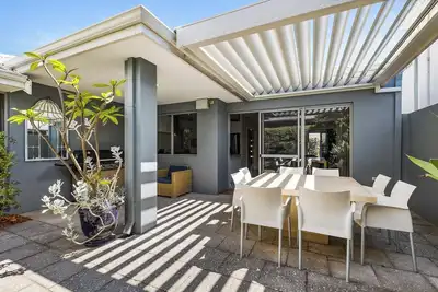Image de 3br Family Retreat, 7 min Walk to Beach & Cafes