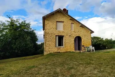 Image de Maison avec piscine privée près de la Dordogne et de Sarlat