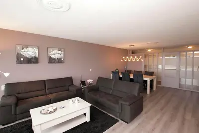 Image de 2 bedroom accommodation in Egmond aan Zee