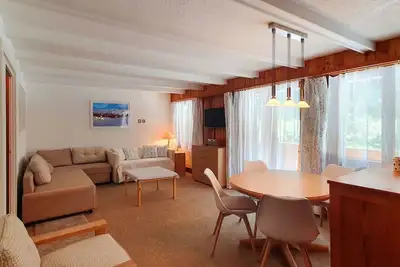 Image de Bel appartement pour 3 personnes avec piscine, Wifi, Tv, balcon et parking