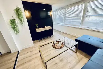 Modern 2b/2b Villa by Disney