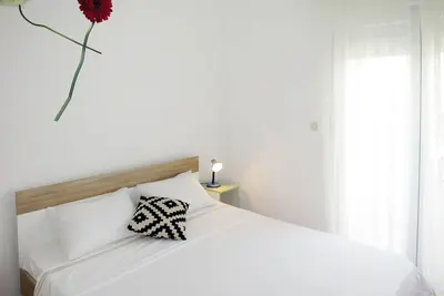 Image de Agréable appartement pour 6 personnes avec climatisation, Wifi, Tv, balcon et parking