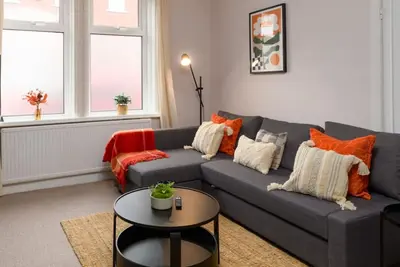 Image de Joseph Suite by Koya Homes