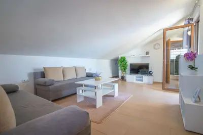 Image de Bel appartement pour 4 personnes avec climatisation, Wifi, Tv, terrasse et parking