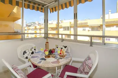 Image de Joli appartement pour 4 personnes avec climatisation, Wifi, Tv, balcon et animaux admis