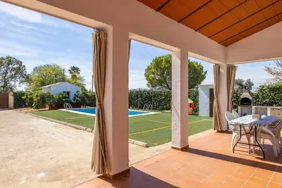 Image de Magnifique maison de vacances privée avec piscine privée, Wifi, climatisation, Tv, patio, parking